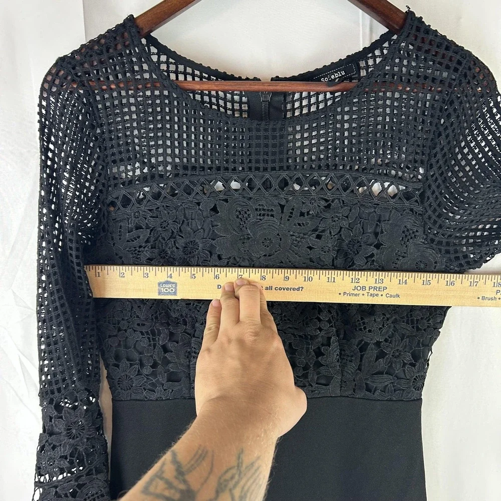Soieblu Dress Womens Medium Black Lace Bell Sleeve‎ Bodycon Mini S17023